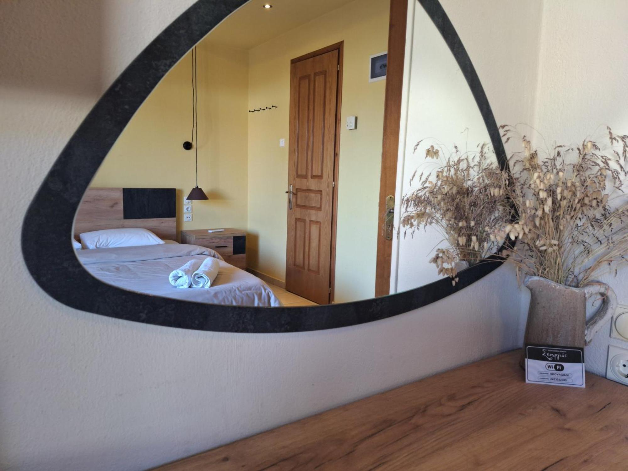 Skourgias Rooms กาลาเนรา ภายนอก รูปภาพ