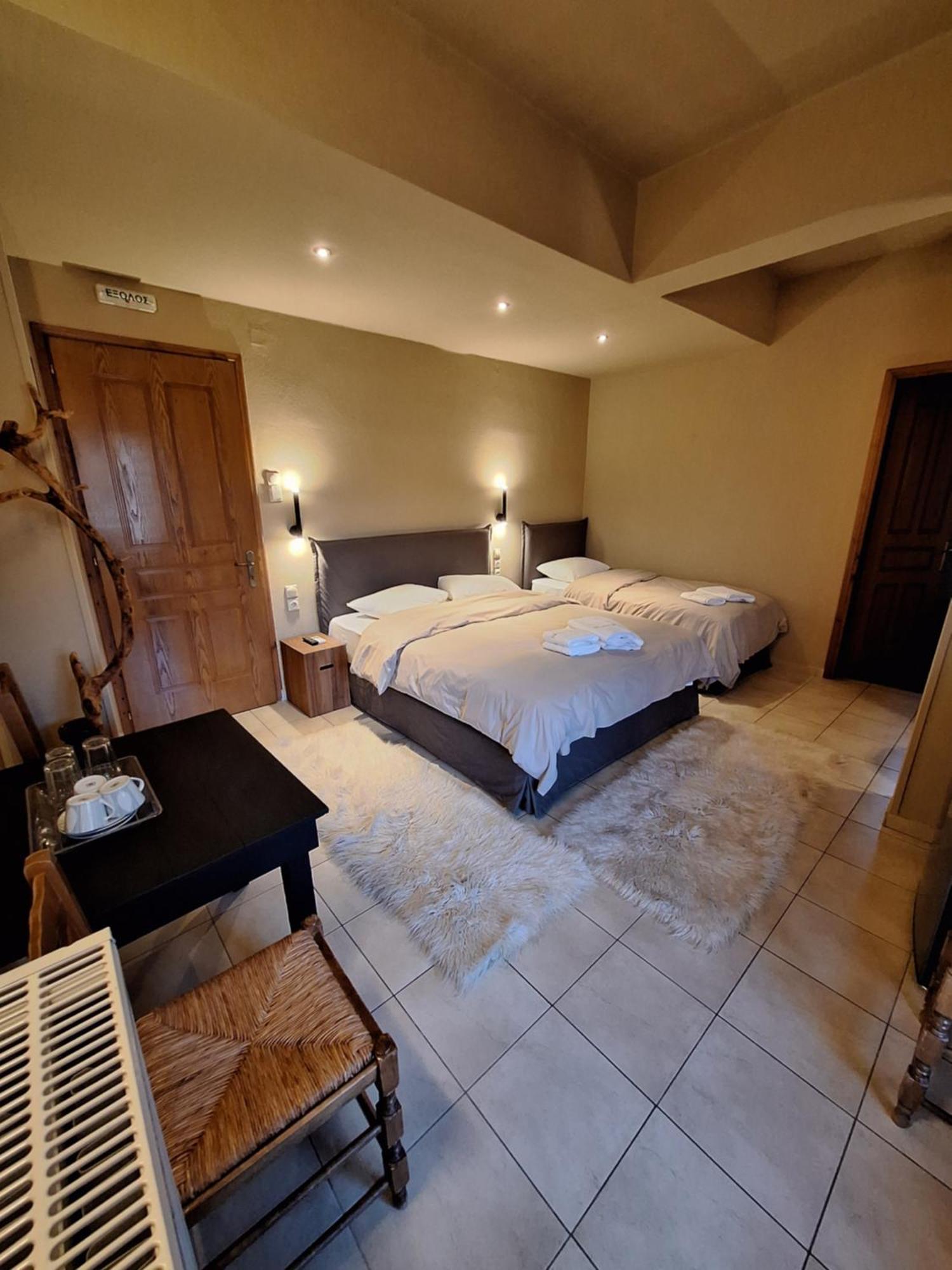 Skourgias Rooms กาลาเนรา ภายนอก รูปภาพ